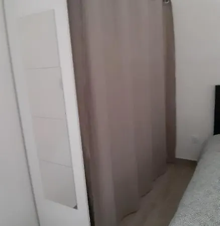 Maison Neuve Hébergement de vacances *