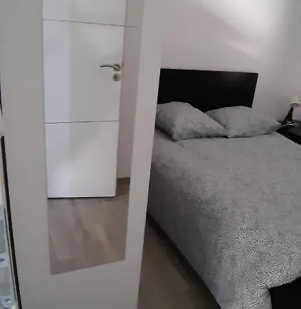 Maison Neuve Hébergement de vacances Saint-Martin-la-Rivière